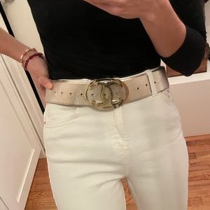 ✨SOLD✨ CHANEL Gold Logo Belt